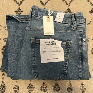 GOOD AMERICAN Good Waist Palazzo Jeans